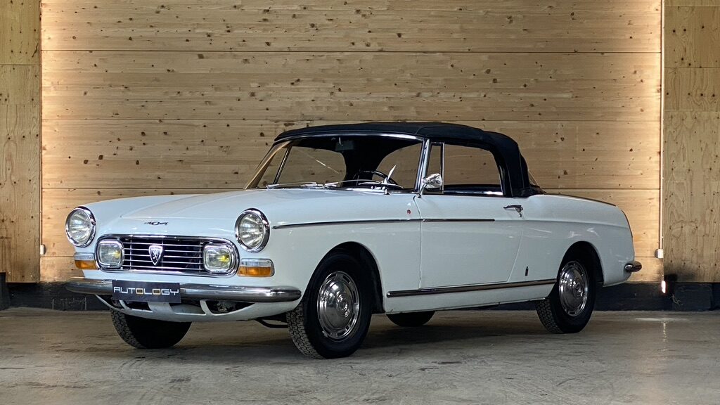 Voiture Peugeot belle 404 cabriolet 