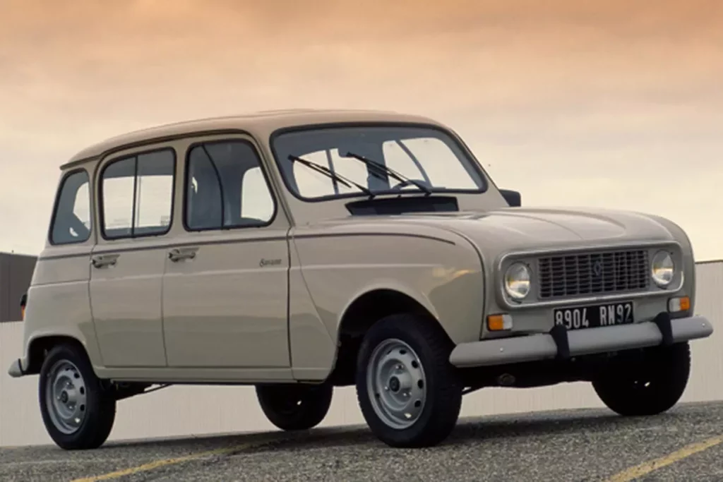 Voiture de collection incontournable 
Renault 4L