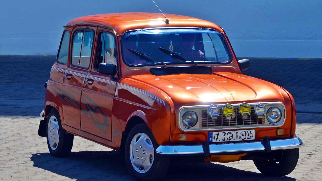 Renault 4